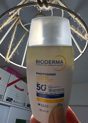  Beden Bioderma Photoderm Ultra-Fluid SPF 50 Güneş Kremi