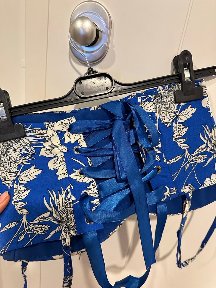 Mavi Çiçek Desenli Strappy Bustiyer - Görsel 2