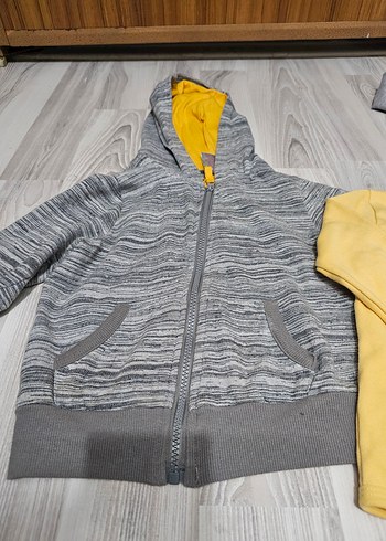 LC Waikiki Erkek Çocuk Gri Fermuarlı Kapüşonlu Hırka