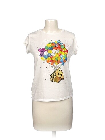 Quzu T-shirt %70 İndirimli.