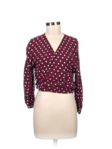 Zara Bluz %70 İndirimli.