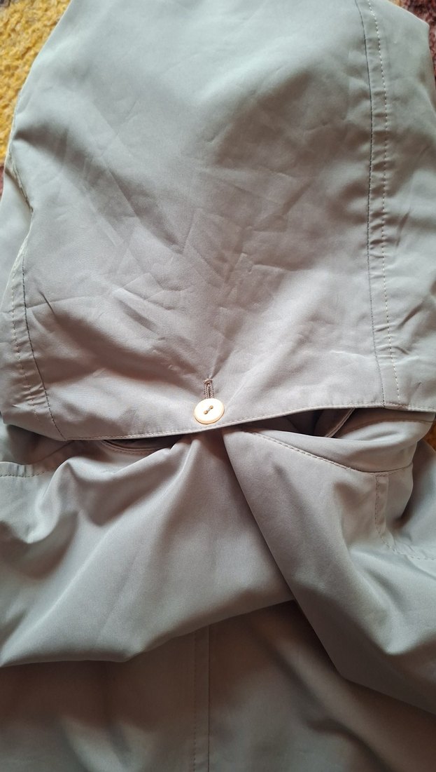 Gri Midi Kadın Yağmurluk - Görsel 4