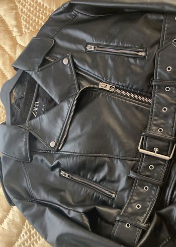 xl Beden Siyah Kemer Detaylı Biker Deri Ceket
