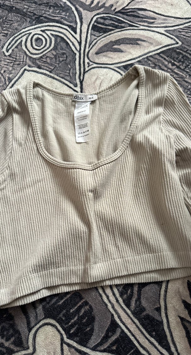 Bej Uzun Kollu Crop Top - Görsel 2