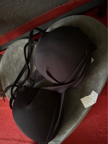 m Beden Bikini üstü