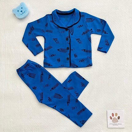 Kalem baskılı düğmeli pijama takımı