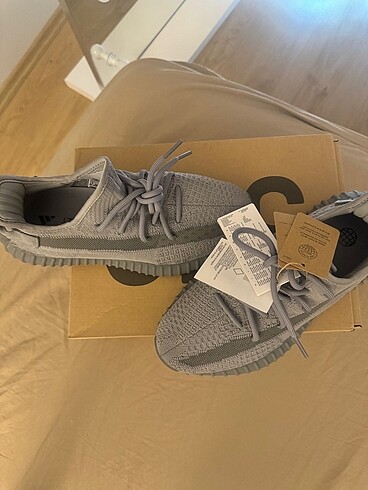 Yzeey sneaker