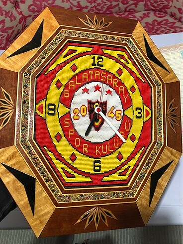 Galatasaray boncuklu duvar saati el emeği