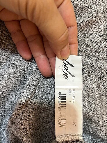 42 Beden gri Renk Bebe sweatshirt 40/42 beden.
