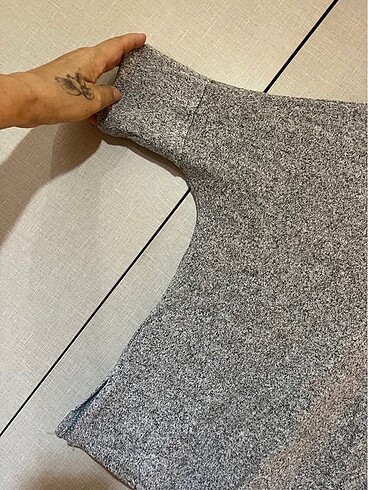 42 Beden Bebe sweatshirt 40/42 beden.