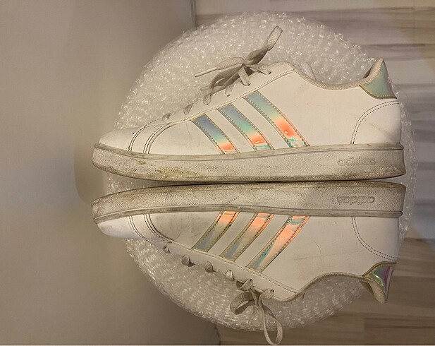 40 Beden Adidas spor ayakkabı 40beden