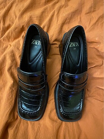 39 Beden Topuklu Loafer