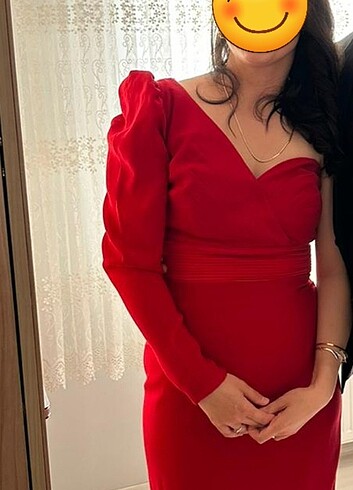 Adil Işık elbise