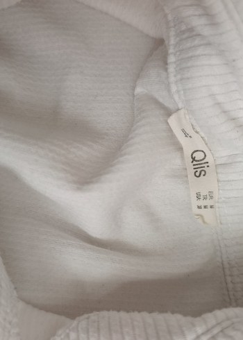 Düğmeli Beyaz Crop - Görsel 2