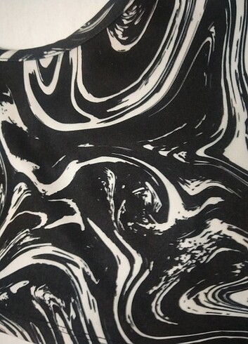 Siyah Crop - Görsel 3