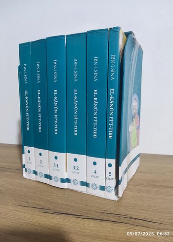 İbn-i Sina El-Kanun Fit Tıbbı Seti 6 Kitap