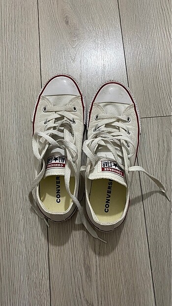Orijinal beyaz converse