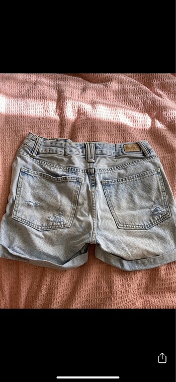 36 Beden pull and bear şort