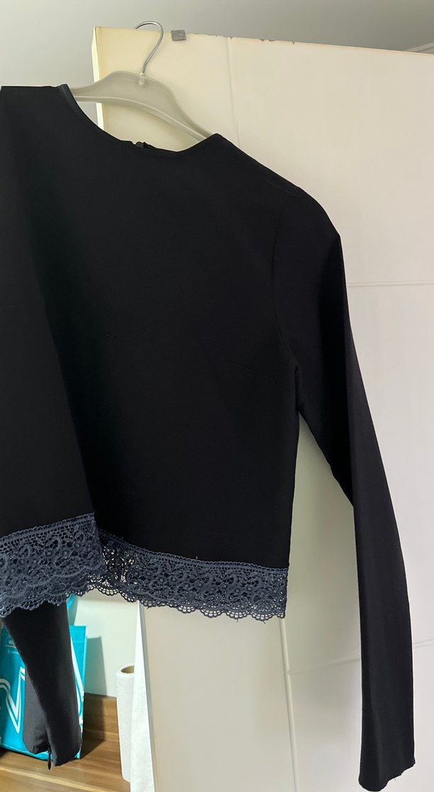 Kadın Siyah Dantelli Uzun Kollu Bluz - Görsel 2