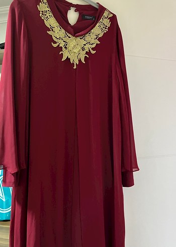 Bordo İşlemeli V Yaka Uzun Kollu Tesettür Elbise - Görsel 2