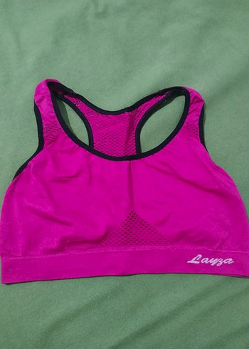 pembe sporcu sütyeni