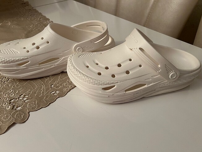 39 Beden beyaz Renk crocs