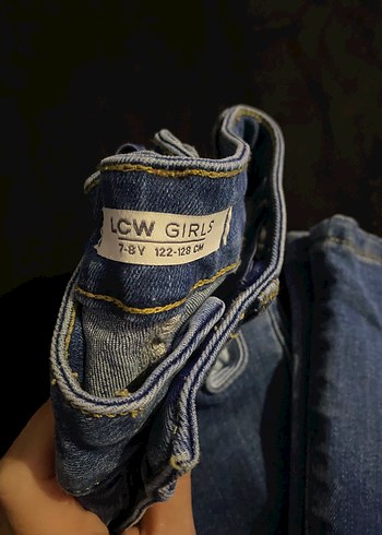 LC Waikiki Kemer Detaylı Lacivert Midi Denim Pantolon