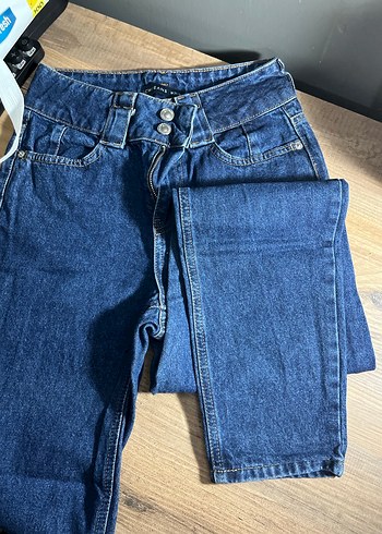 xs Beden Düğmeli Lacivert Denim Kadın Jean
