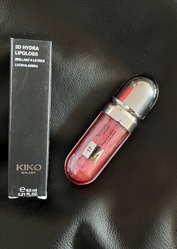 KIKO 17 Numara 3D Hydra Parlak Pembe Dudak Parlatıcısı - Görsel 2