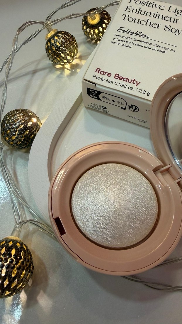 Rare Beauty Enlighten Highlighter - Görsel 2