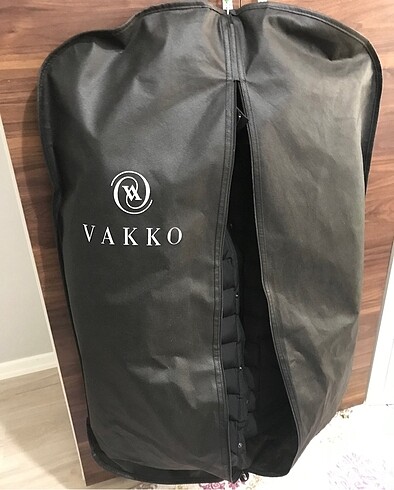 VAKKO Mont