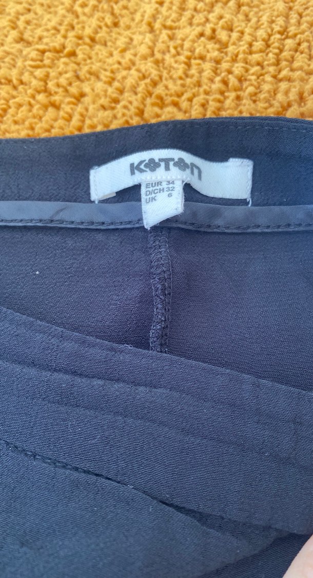 Düğmeli Siyah Kadın Kumaş Pantolon - Görsel 4