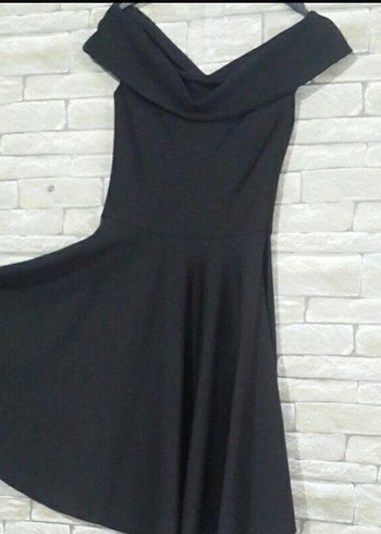 Siyah V Yaka Midi Flared Elbise - Görsel 4