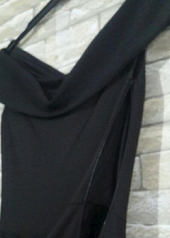 Siyah V Yaka Midi Flared Elbise - Görsel 5