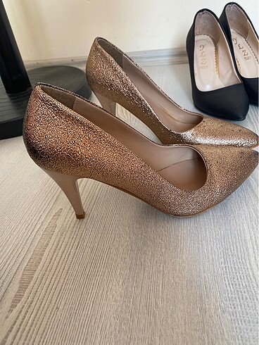 Diğer Stiletto