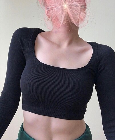 Urban siyah crop