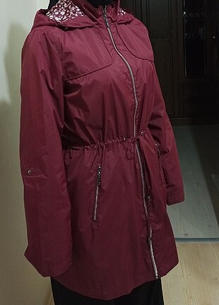 Lcw Bordo Yağmurluk 