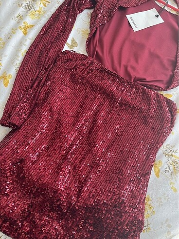 l Beden bordo Renk Pull bear pullu elbise