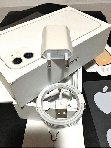 iPhone şarj adaptör