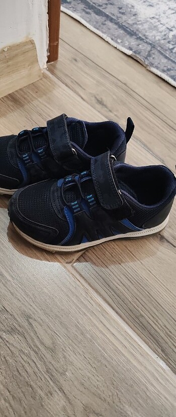 Erkek çocuk spor ayakkabı 