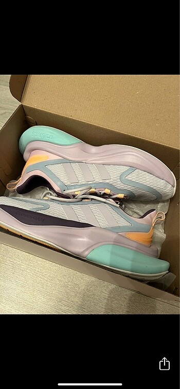 39 Beden Sıfır orjinal adidas 39 numara kacmaz