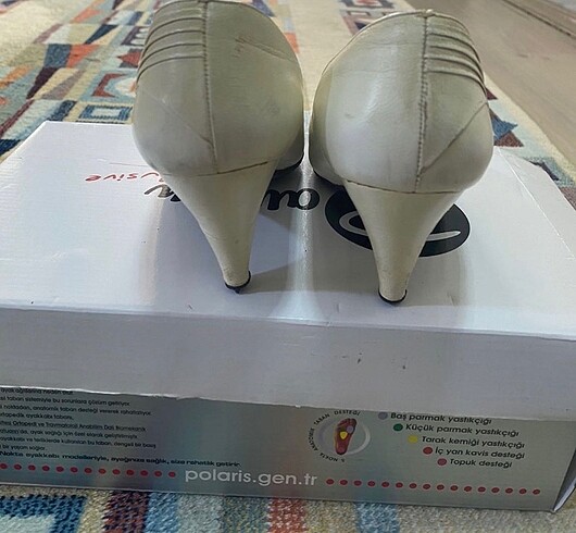 Bambi Vintage ayakkabı ve terlikler 3 ürün fiyatıdır