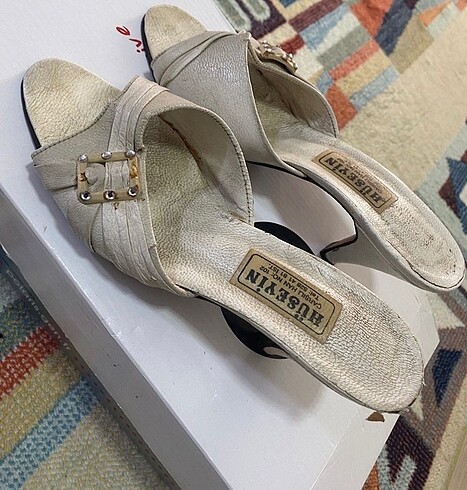 37 Beden Vintage ayakkabı ve terlikler 3 ürün fiyatıdır