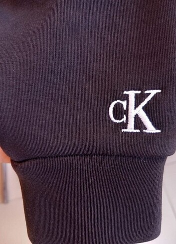 Calvin Klein Sweatshirt