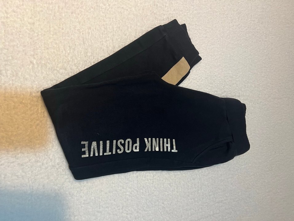 Siyah Baskılı Elastik Bel Eşofman - Görsel 3