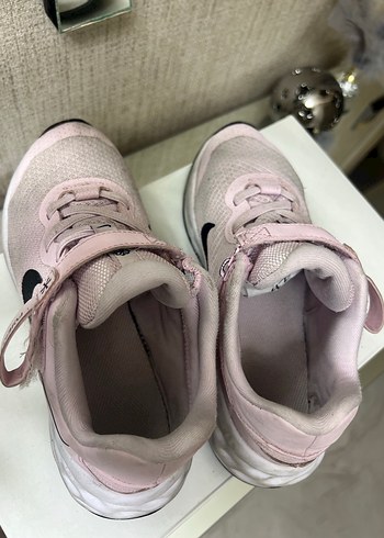 Kız Çocukları için Pembe Cırt Cırtlı Spor Ayakkabı - Görsel 2