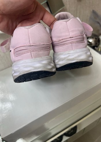 Kız Çocukları için Pembe Cırt Cırtlı Spor Ayakkabı - Görsel 5