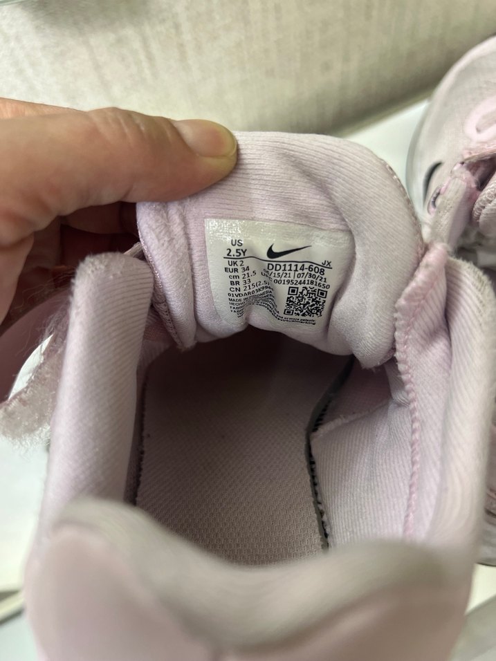 Kız Çocukları için Pembe Cırt Cırtlı Spor Ayakkabı - Görsel 4