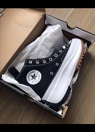 36 Beden siyah Renk Convers bot en iyi tabanıyla 