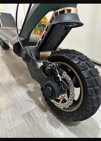 Koyu Yeşil Scooter - Görsel 2